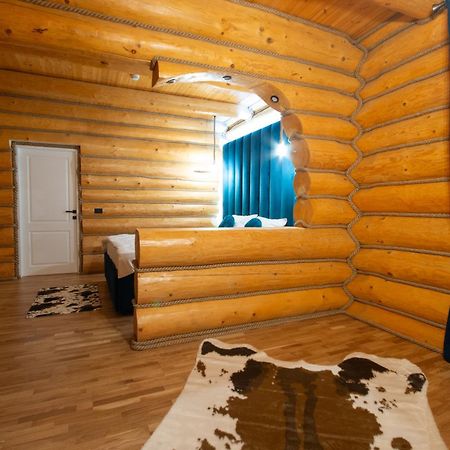 Domeniul Nordului Bucovlna Hotell Vama  Eksteriør bilde