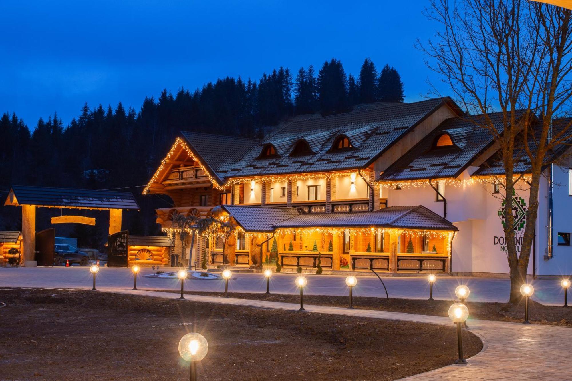 Domeniul Nordului Bucovlna Hotell Vama  Eksteriør bilde
